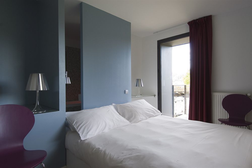 Domaine Des Sequoias - Les Collectionneurs Hotel Ruy-Montceau Buitenkant foto