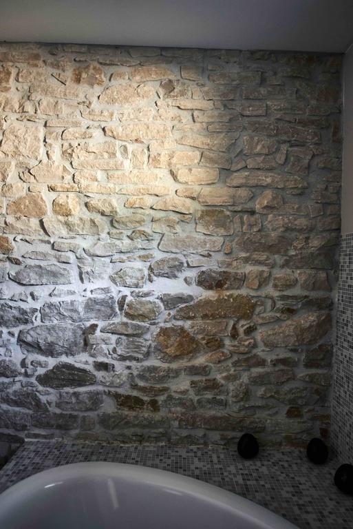 Domaine Des Sequoias - Les Collectionneurs Hotel Ruy-Montceau Buitenkant foto